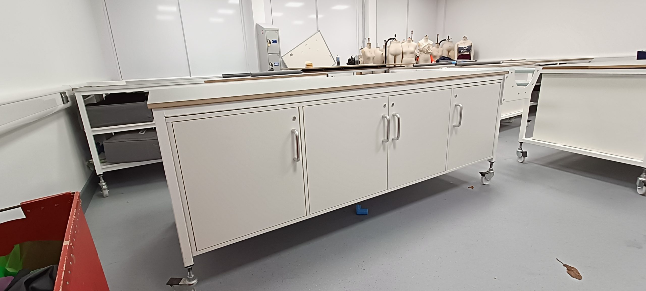 Cutting table with in built storage